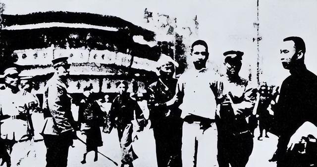 了然:放眼世间再也找不到能与毛主席抗衡的人pg电子朝鲜战争尘埃落定蒋介石仰天长叹心中(图4) 了然:放眼世间再也找不到能与毛主席抗衡的人pg电子朝鲜战争尘埃落定蒋介石仰天长叹心中(图4)